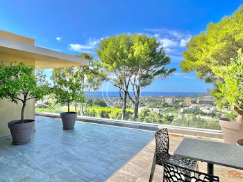 villa à Mougins (06)