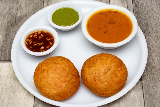 Kachori Sabji