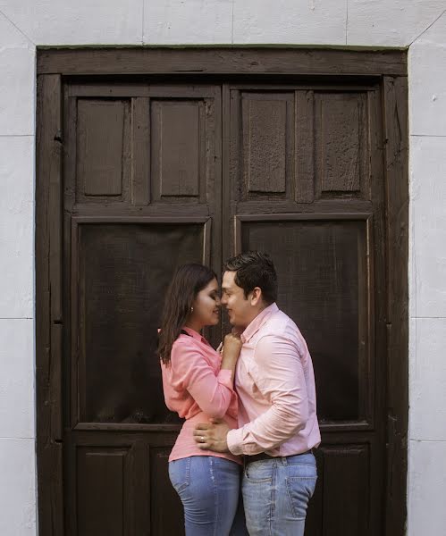 Wedding photographer Vianey González (vianeyglez). Photo of 11 January 2019