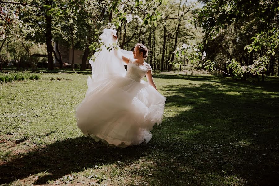 Svatební fotograf Anastasiya Rakhmani (rurikoph). Fotografie z 18.června 2019