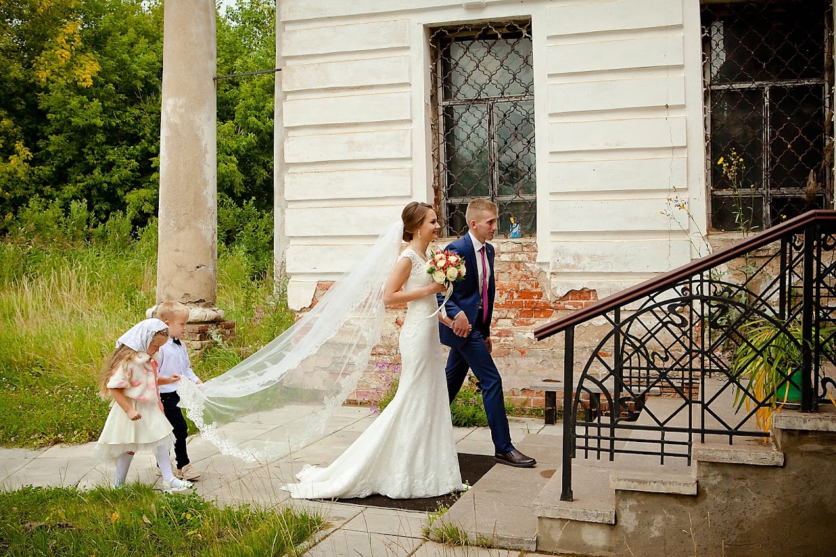 4 свадьбы ярославль. Фотограф на свадьбу Иваново. Свадьба в Ярославле. Свадьба в Ярославле Шаязданов. Калуга свадьба 2022 сентябрь.