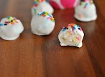 Cookie Dough Truffle Recipe was pinched from <a href="http://www.foodfanatic.com/2013/07/funfetti-cookie-dough-truffles-sprinkles-make-everything-more-fu/" target="_blank">www.foodfanatic.com.</a>