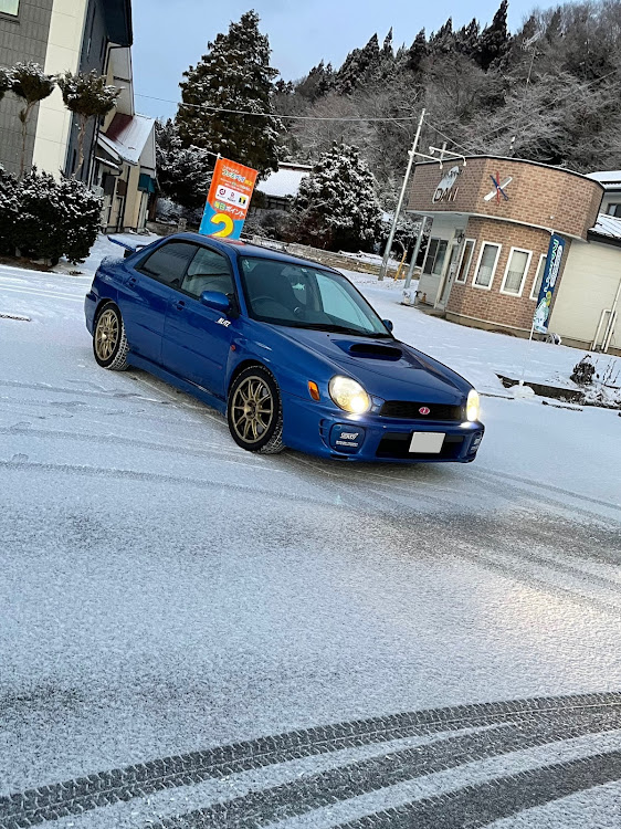 インプレッサ WRX STIのクルマ好きと繋がりたい・スバル・インプレッサ・ドレスアップ・2月もよろしくお願いしますに関するカスタム事例の投稿画像1枚目