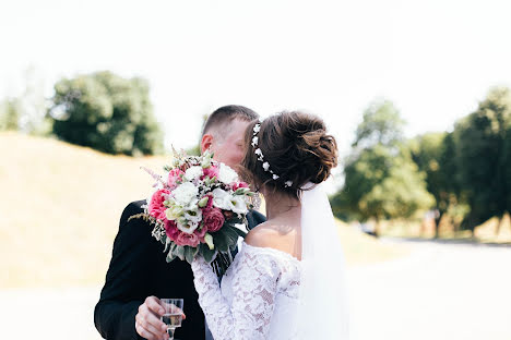 Fotógrafo de casamento Yulya Emelyanova (julee). Foto de 19 de julho 2016