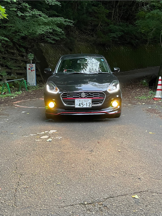 スイフトの７月もよろしくお願いいたします・雑談に関するカスタム事例の投稿画像1枚目