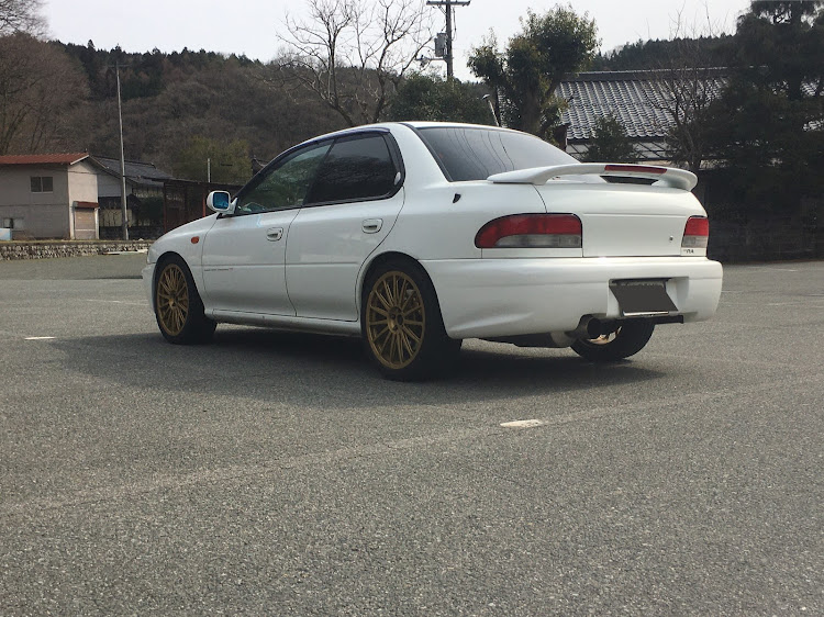インプレッサ WRXのS007A・ホイール交換・タイヤ交換・ドライブに関するカスタム事例の投稿画像4枚目