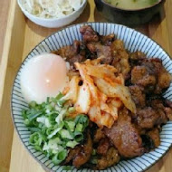 滿燒肉丼食堂