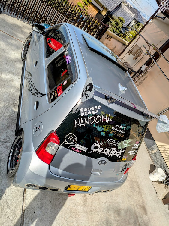 エッセのAnge With Friend・ＧＴーWorks・お天気が良いとグラインダータトゥが綺麗に見える😍に関するカスタム事例の投稿画像5枚目