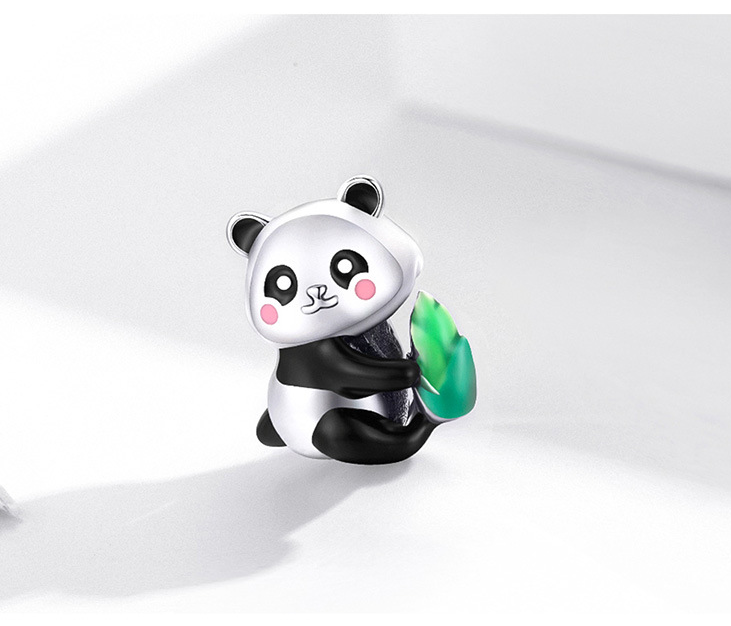 Beaded Bracelet Dripping Oil Red Panda Animal, a unique and stylish fashion accessory, perfect for panda lovers, a beaut