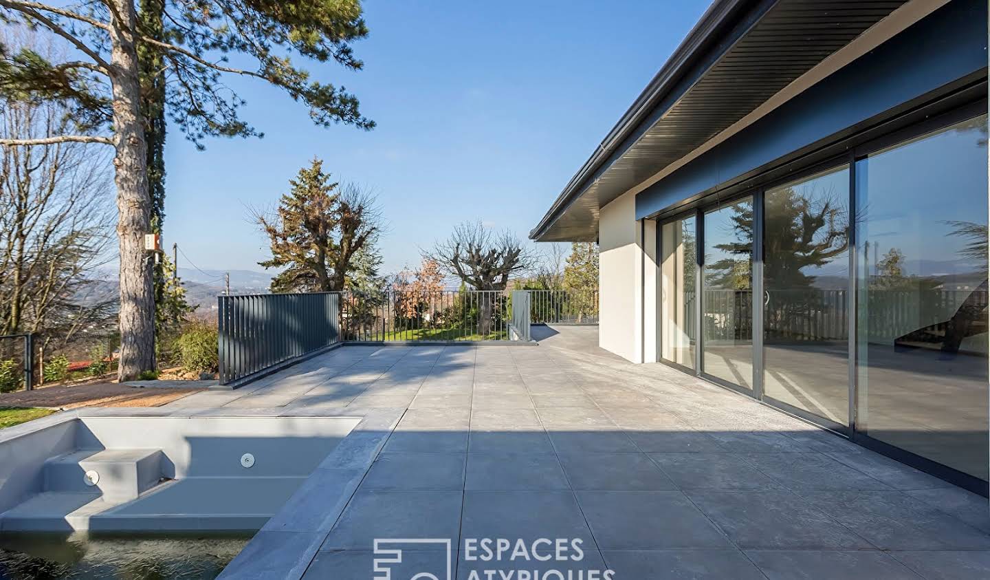 House with pool and terrace Sainte-Foy-lès-Lyon