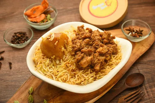 Classic Boneless Chicken Biryani [750 Ml]