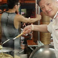 吉蜂蒸餃(總店)