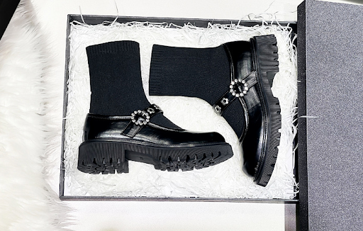 Title 5, Womens Net Red Thick-soled Stretch Socks Boots...