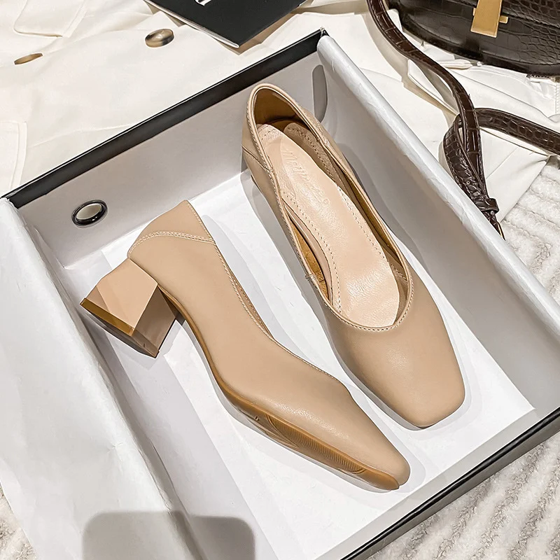 Title 7, Zapatos de tacón medio para mujer de cuero genu...