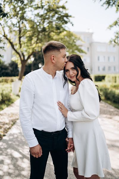 Wedding photographer Alena Karpova (photokarallena). Photo of 22 March 2021