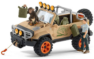 Внедорожник с лебедкой игровой набор фигурок Schleich за 4 999 руб.