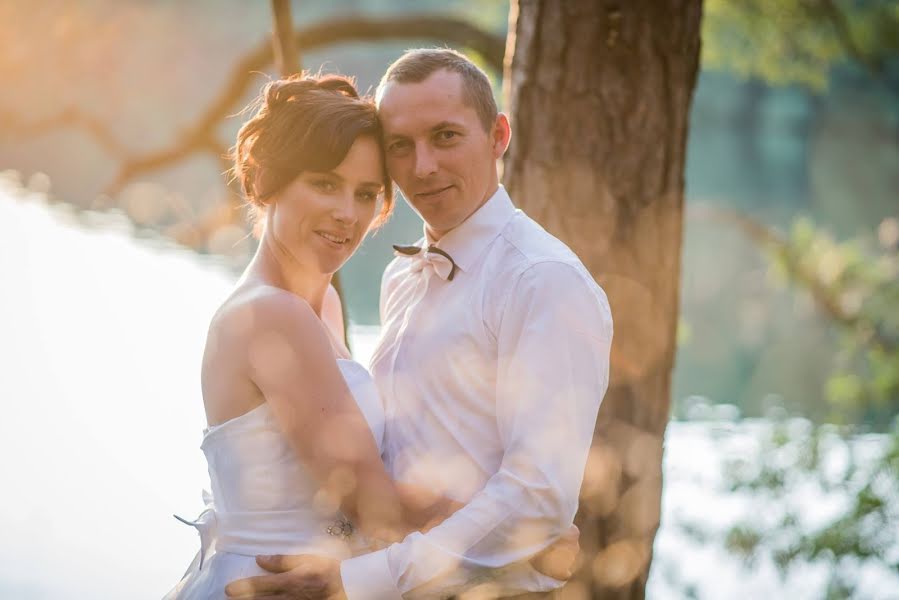 Fotógrafo de casamento Leszek Skwierawski (skwierawskifoto). Foto de 25 de fevereiro 2020