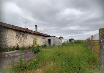 maison à Coulonges (17)