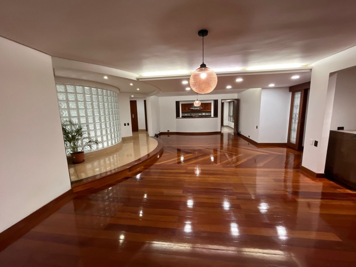 Apartamento para Venta en Poblado