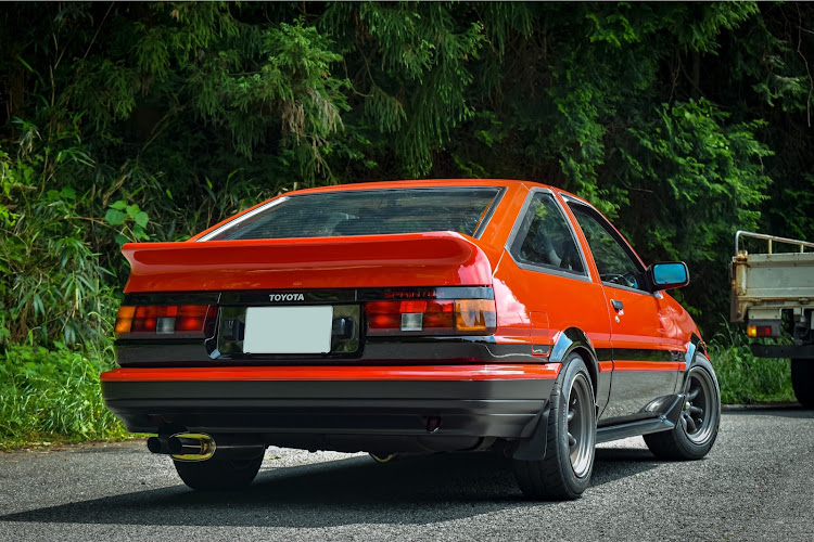 スプリンタートレノのAE86トレノ・impulse・純正＋α・テールランプのこだわり・前期テール化に関するカスタム事例の投稿画像4枚目