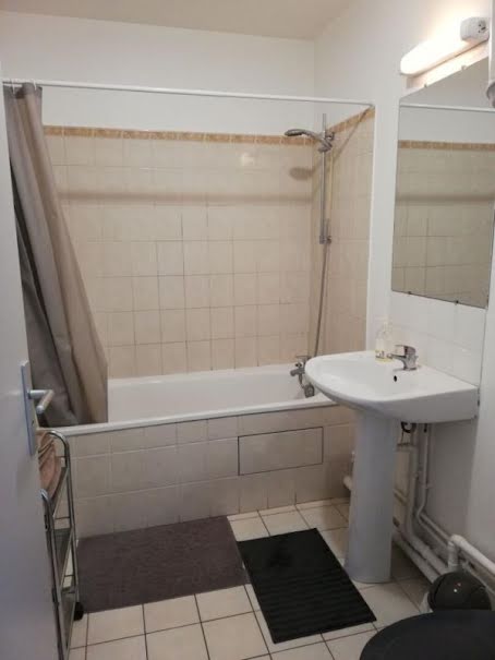 Location meublée appartement 1 pièce 23 m² à Torcy (77200), 670 €