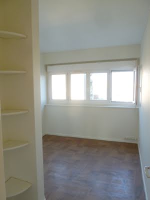 Location  appartement 4 pièces 78.31 m² à Vitry-sur-Seine (94400), 1 174 €