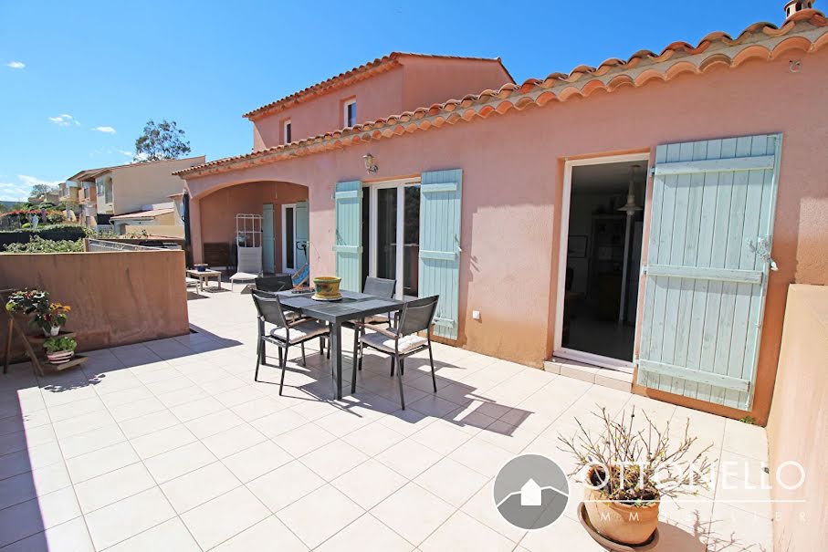 Vente maison 4 pièces 78.8 m² à Roquebrune-sur-Argens (83520), 322 000 €