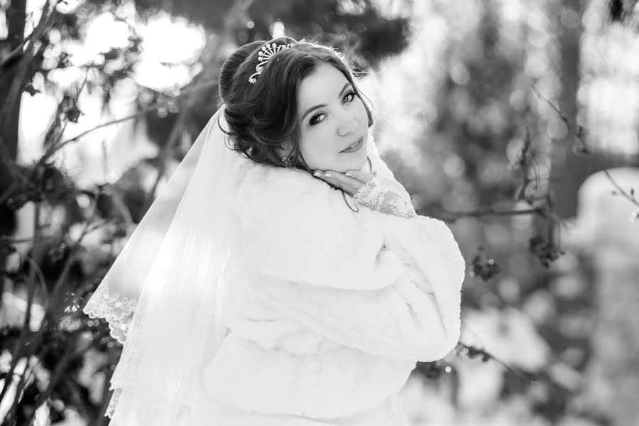 Nhiếp ảnh gia ảnh cưới Tatyana Chikurova (bahtina1987). Ảnh của 24 tháng 2 2016