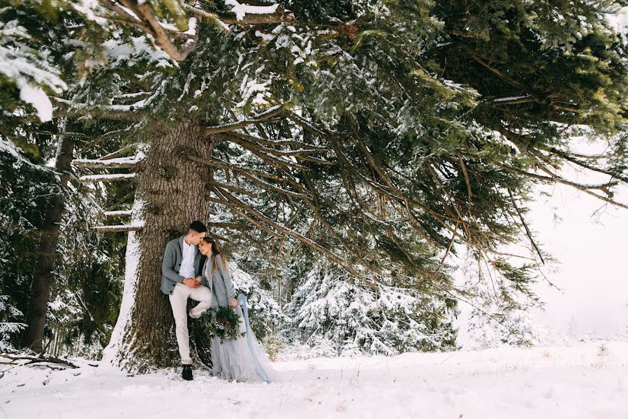 Fotógrafo de casamento Nazariy Karkhut (karkhut). Foto de 6 de dezembro 2017