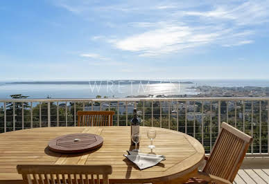 Apartment with terrace 19