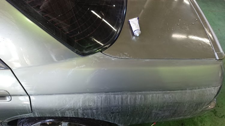 スカイラインの暑い・Ｒ32・DIYに関するカスタム事例の投稿画像2枚目