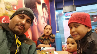 Vipin Dixit at Pizza Hut, Sarojini Nagar,  photos