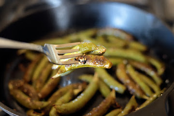Roasted Snap Peas