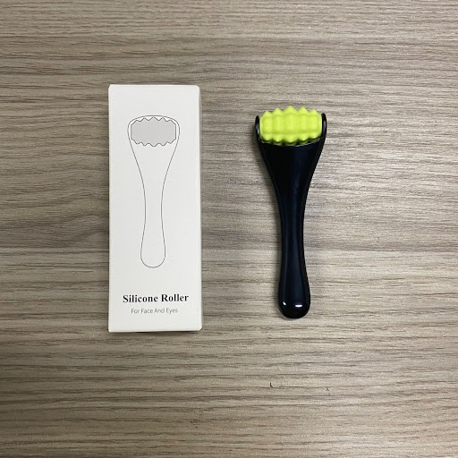 Title 16, New Portable Eye Silicone Roller for Eye Cream ...