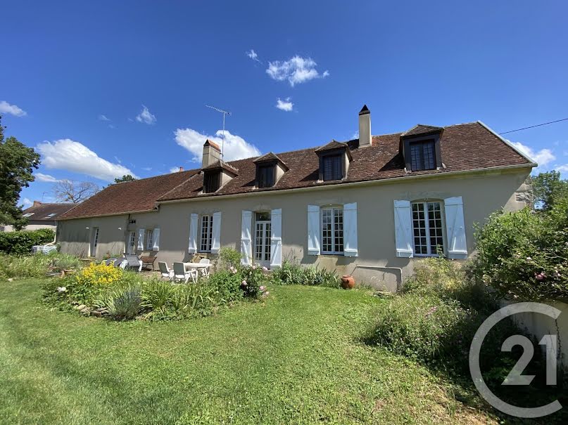 Vente maison 7 pièces 170.39 m² à Tannay (58190), 290 000 €