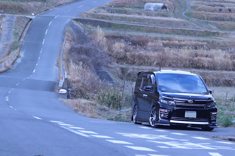 ヴォクシーのカメ活ドライブ・洗車・単焦点レンズ撮影📷・マニュアルモードでナイト撮影・深夜のドライブに関するカスタム事例の投稿画像11枚目