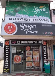 Burger Towne photo 1