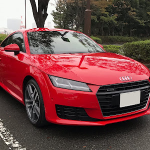 TT クーペ 2.0TFSI