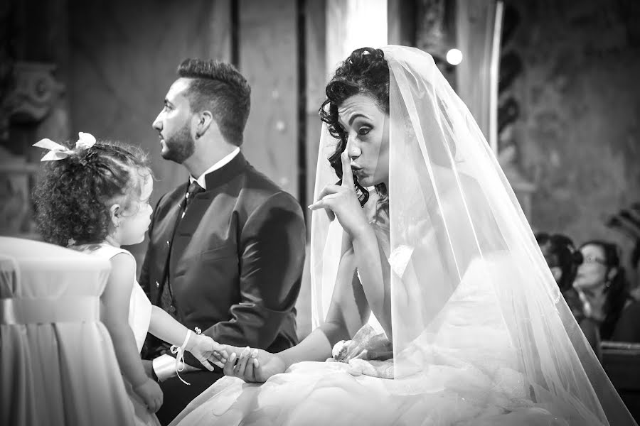 Fotógrafo de casamento Vincenzo Cavaliere (vincenzocavalie). Foto de 25 de maio 2019