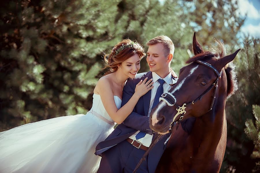 Fotograful de nuntă Igor Anoshenkov (igora). Fotografia din 19 august 2018