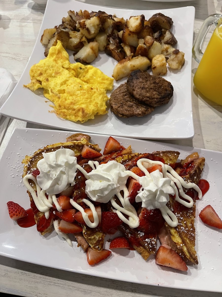 Strawberry Stuffed French Toast, eggs, potatoes, turkey sausage. So good!