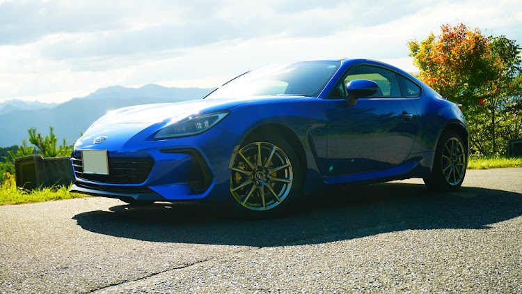 BRZのキモオタブルー・山と愛車・YouTube・ArutoRetori・チャンネル登録よろしくお願いしますに関するカスタム事例の投稿画像1枚目