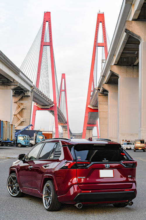 RAV4のあなたの車へのこだわりは？・RAV4・黄砂まみれに関するカスタム事例の投稿画像3枚目