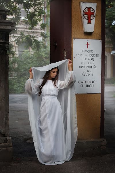 Jurufoto perkahwinan Pavel Skvorcov (psnn). Foto pada 19 September 2018