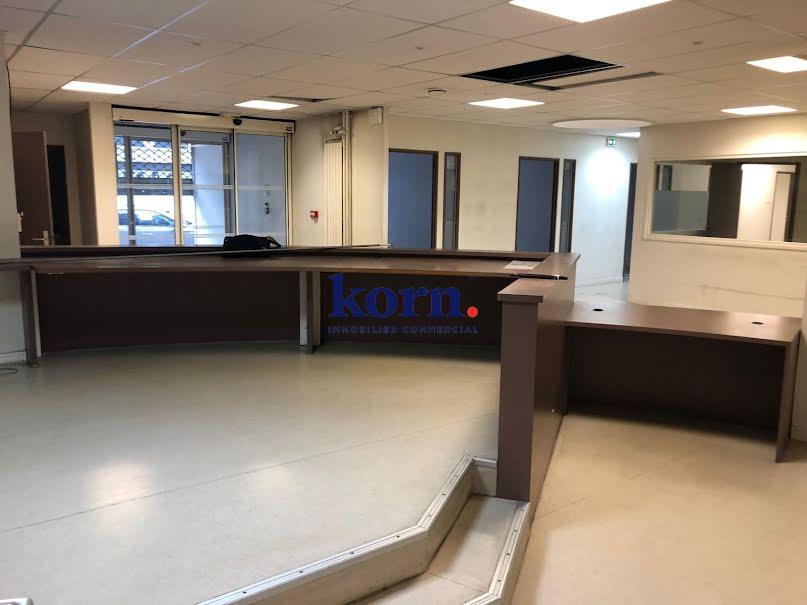 Location  locaux professionnels  664 m² à Paris 13ème (75013), 17 833 €