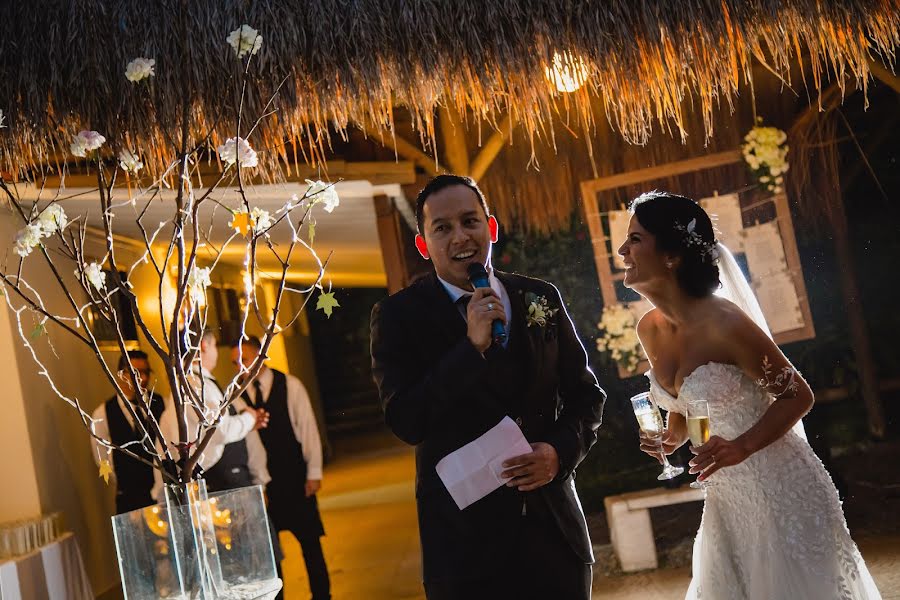 Wedding photographer Elizabeth Carvajal (elizabethcarvaj). Photo of 27 April 2015