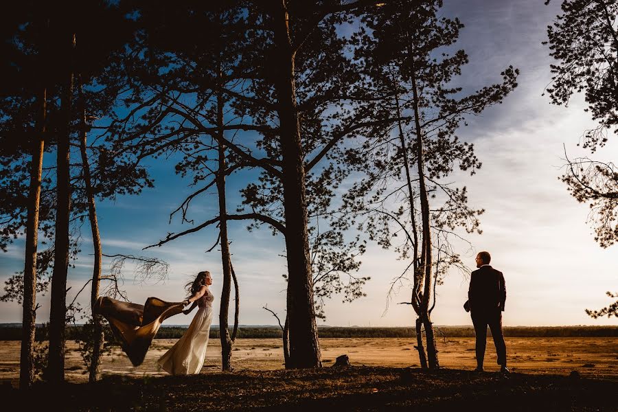 Fotografo di matrimoni Damian Wiecek (wiecek). Foto del 6 gennaio 2019