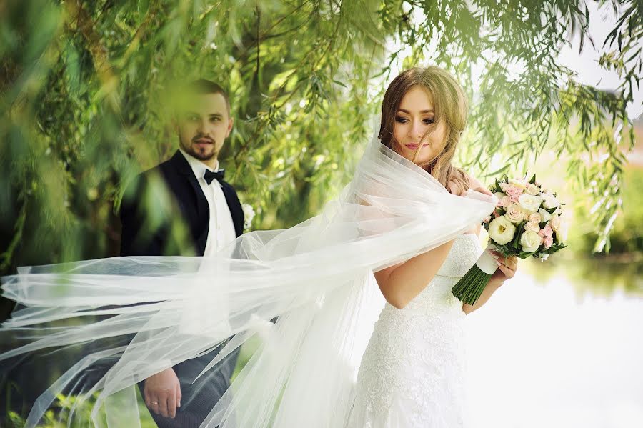 Fotografo di matrimoni Vitaliy Kovtunovich (kovtunovych). Foto del 2 dicembre 2016