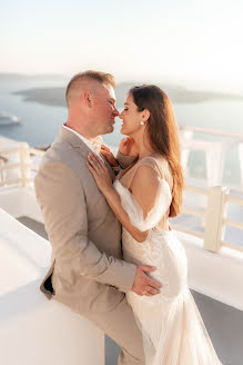 Fotógrafo de casamento Zoltán László (eskuvofotophilip). Foto de 12 de janeiro 2023