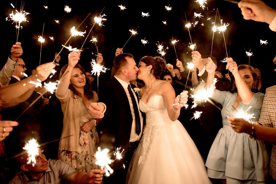 Fotógrafo de bodas Krzysztof Jaskólski (fotografiaslubna). Foto del 1 de noviembre 2018